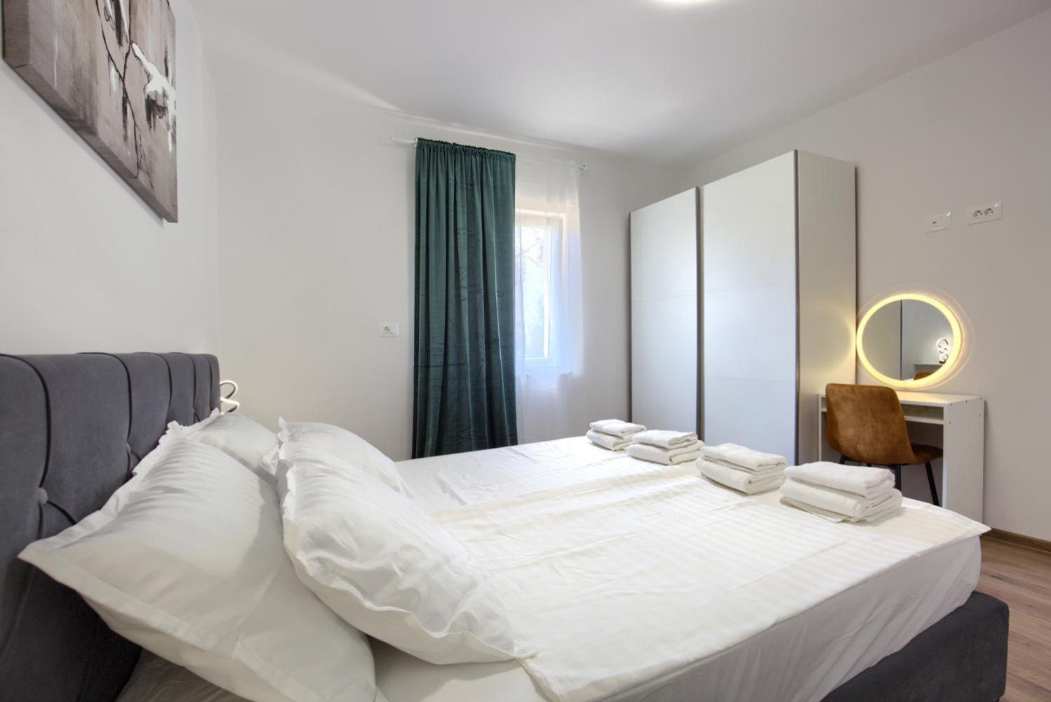 Mons Apartamento *