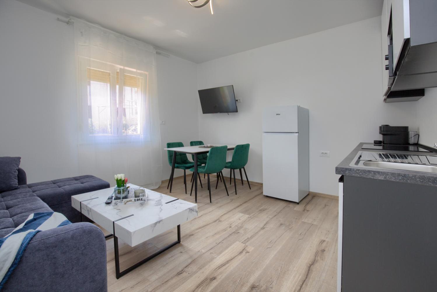 Mons Apartamento *